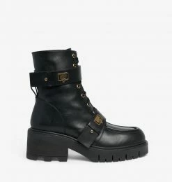 CFC SHOES EYELIKE ANKLE BOOTS