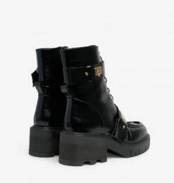 CFC SHOES EYELIKE ANKLE BOOTS