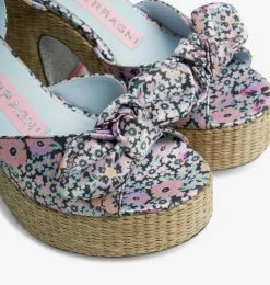 COM Chiara Ferragni SHOES GARDEN FLOWER SANDAL
