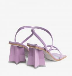 COM Chiara Ferragni ANDROMEDA