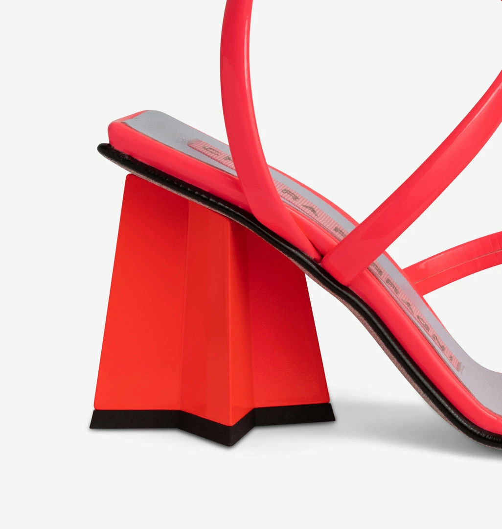 COM Chiara Ferragni ANDROMEDA