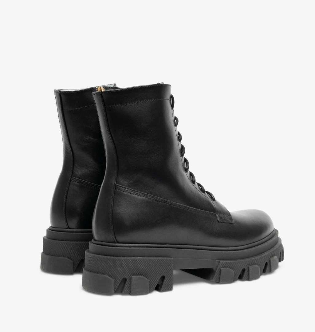 COM Chiara Ferragni SHOES LACE UP COMBAT BOOTIES