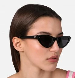 COM Chiara Ferragni SEXY EYE ACCESSORIES