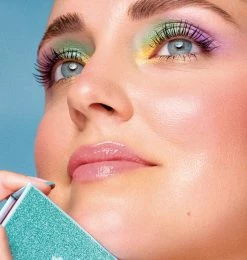 COM Chiara Ferragni GLOSS - BOSSY BABE MAKE UP